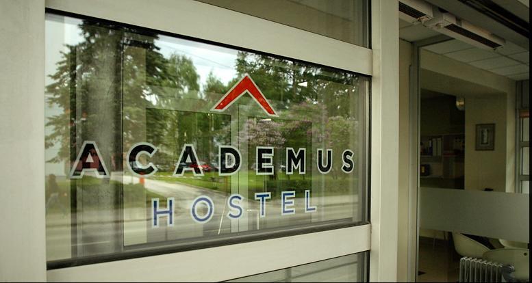 Academus Hostel Тарту Экстерьер фото